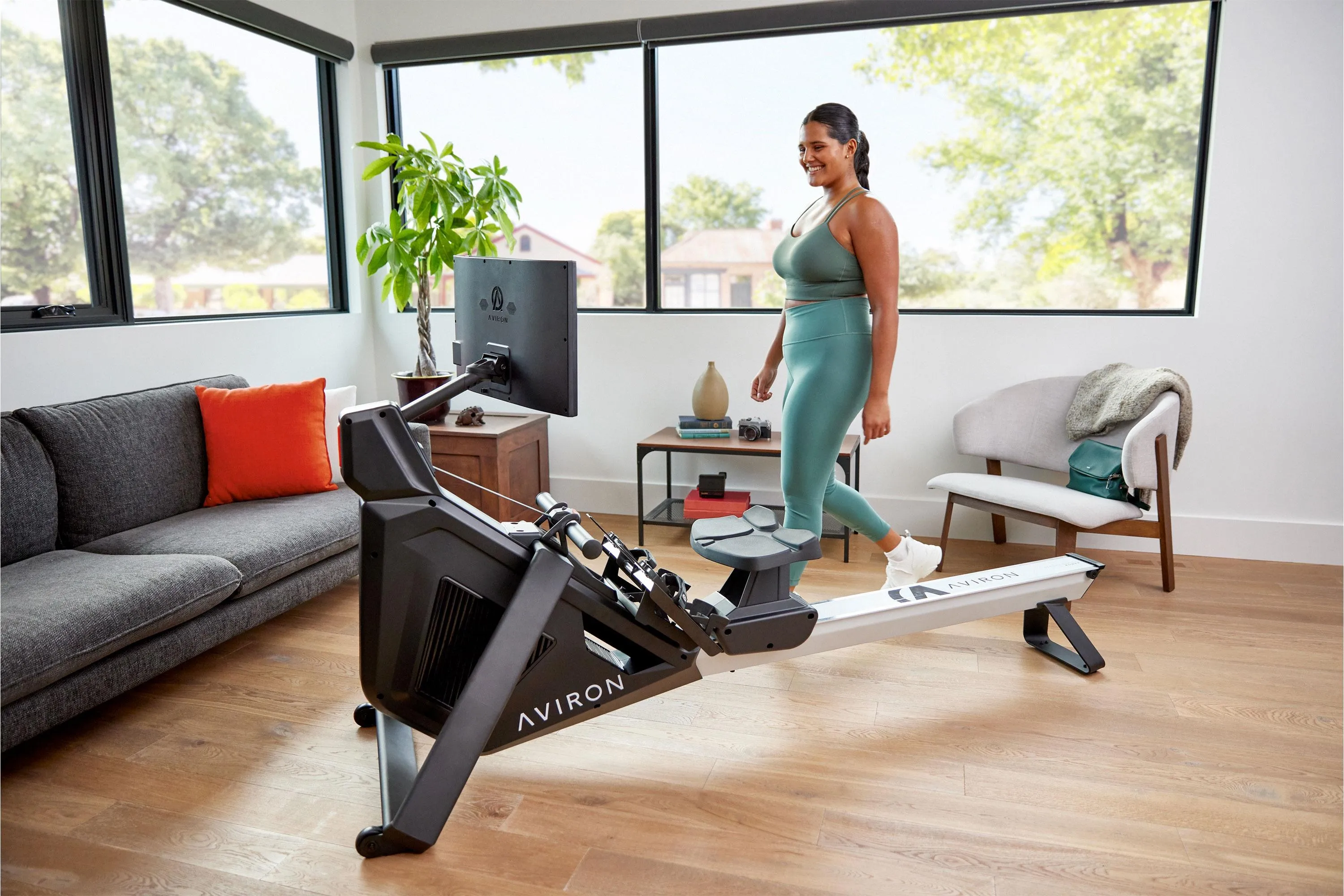 Aviron Strong Series Interactive Rower