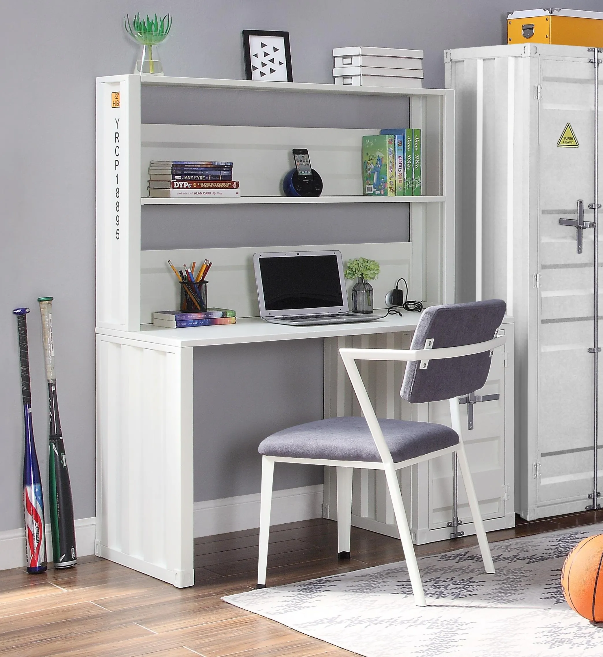 Cargo White Desk & Hutch