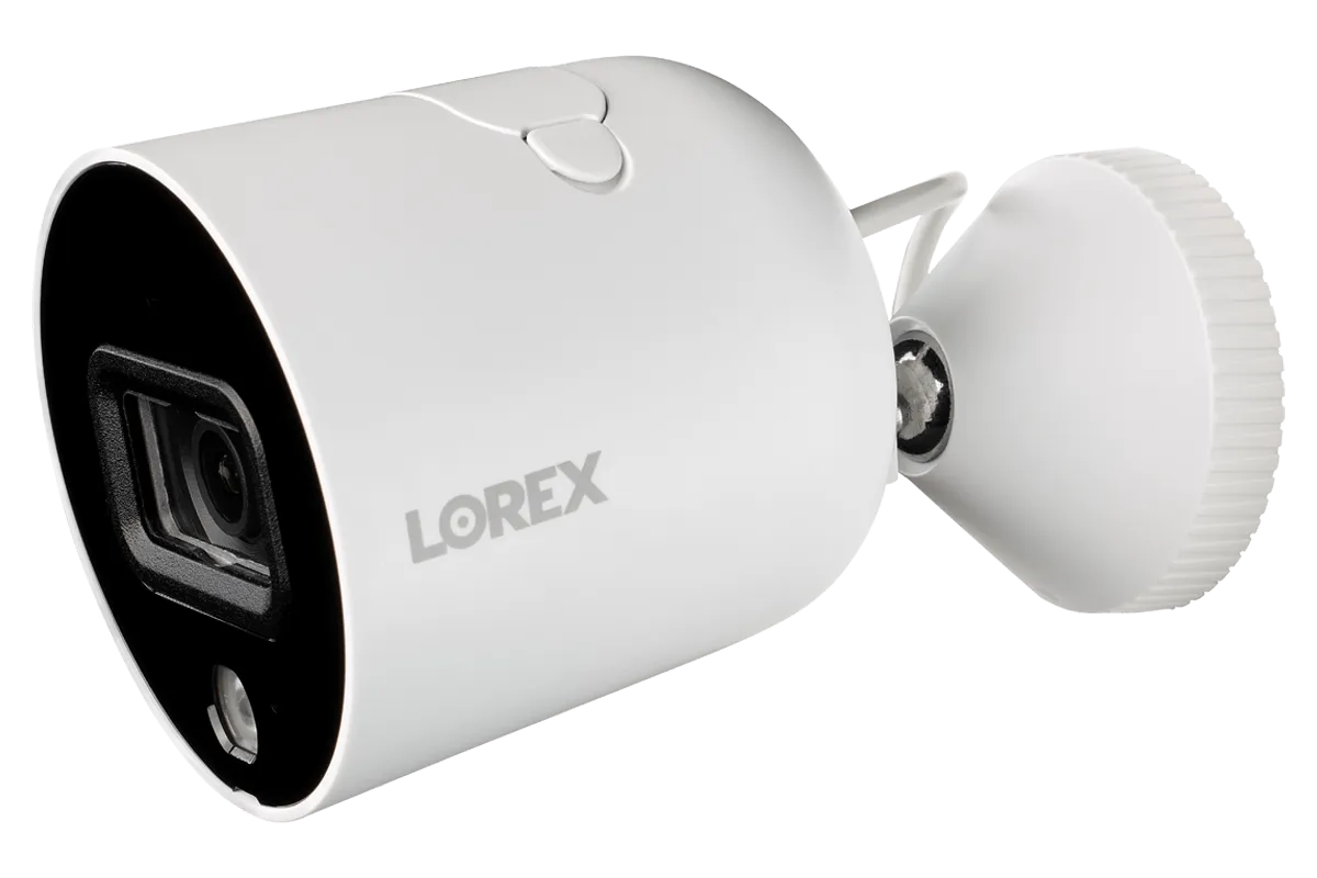 Lorex Smart Indoor/Outdoor 1080p Wi-Fi Camera With Smart Deterrence and Color Night Vision - Open Box